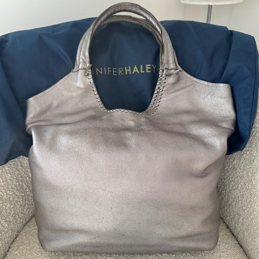 JENNIFER HALEY LAMBSKIN SHOULDER BAG, SILVER